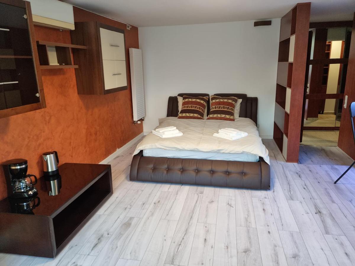 Ferienwohnung Nerva Traian Studio Bukarest Exterior foto